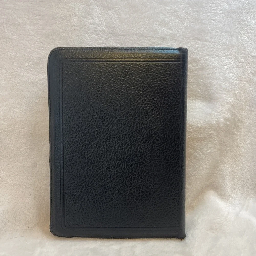 Vintage Holy Bible KJV Red Letter Concordance zipper‎ cover black